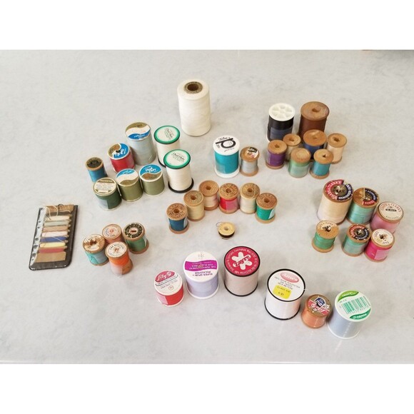 Other - Vintage Thread lot 43 items